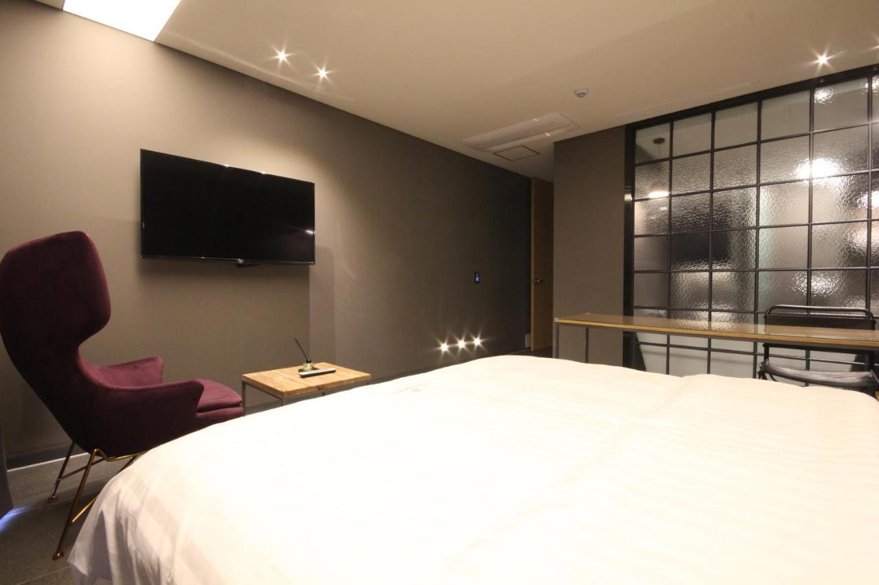 Hotel Eco Stay Jeonju Exterior foto